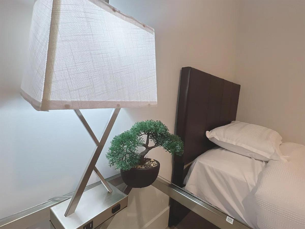 Lux Property Great For 1 To 8 Guests-Family Trip ,5Beds 2Rooms Staycation With Gym And Ev, Proximity To Downtown And Beaches Вест-Палм-Біч Екстер'єр фото